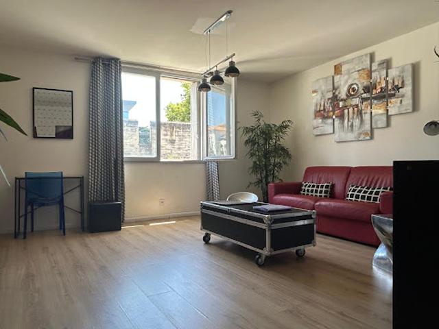 Vente Appartement 2 pièces 46.94 m2 Avignon