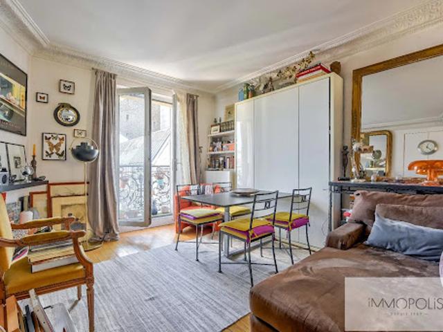 Vente Appartement 2 pièces 46.05 m2 Paris 18ème