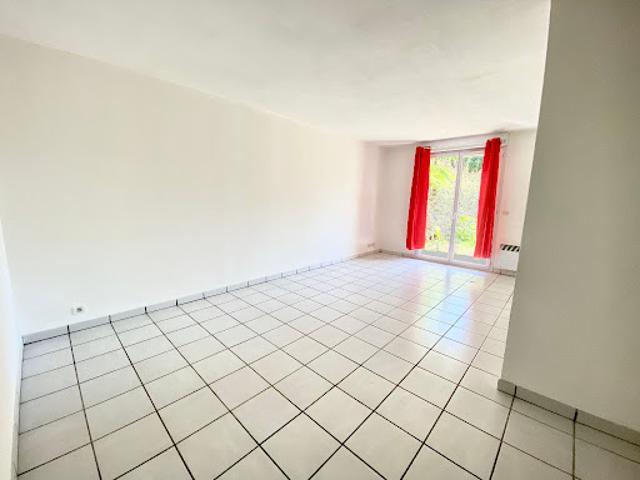 Vente Appartement 2 pièces 46.08 m2 Saint Pierre du Mont
