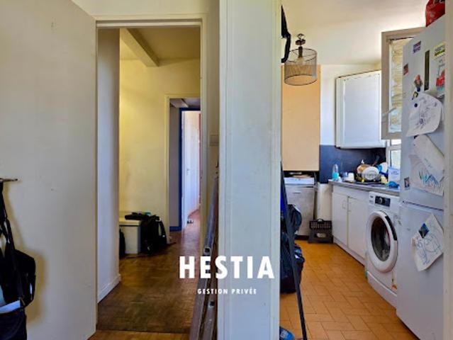 Vente Appartement 2 pièces 46.15 m2 Marseille 11ème