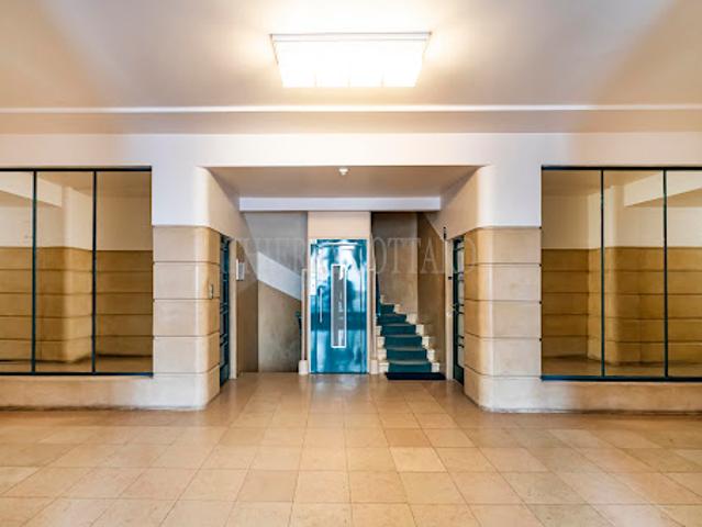 Vente Appartement 2 pièces 46.31 m2 Paris 15ème
