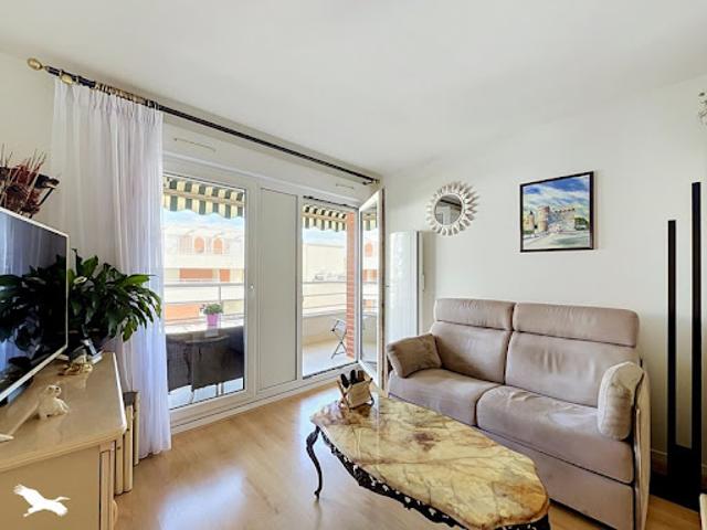 Vente Appartement 2 pièces 46 m2 Courbevoie
