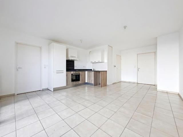 Vente Appartement 2 pièces 46 m2 Decines charpieu
