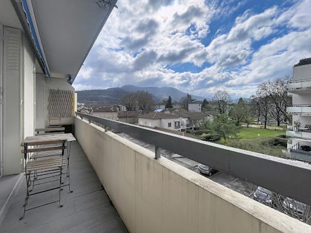Vente Appartement 2 pièces 46 m2 Saint martin d'heres