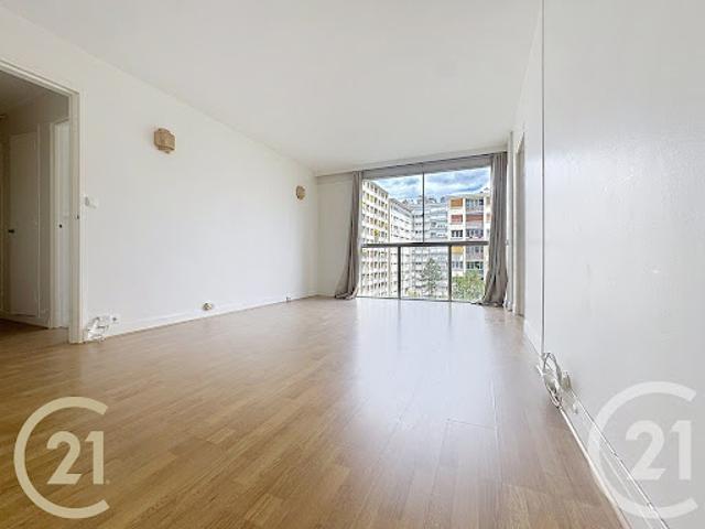 Vente Appartement 2 pièces 48.42 m2 Paris 20ème