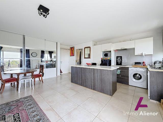 Vente Appartement 2 pièces 48.7 m2 Bordeaux