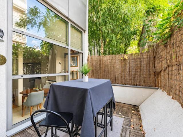 Vente Appartement 2 pièces 48.7 m2 Paris 14ème