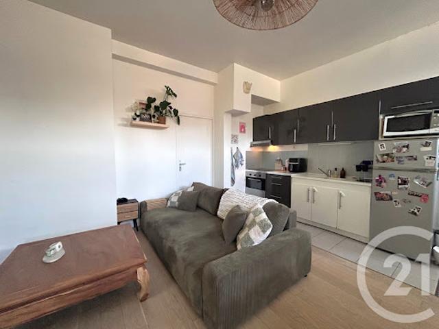 Vente Appartement 2 pièces 48.8 m2 Etampes
