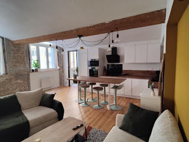 Vente Loft 2 pièces 48 m2 Lyon 4ème