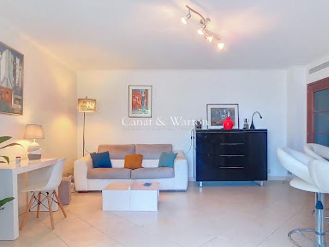 Vente Appartement 2 pièces 49.5 m2 Frejus
