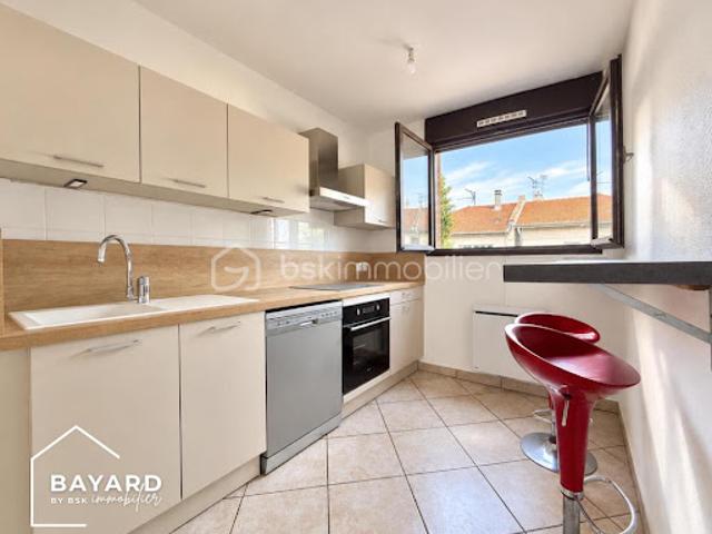 Vente Appartement 2 pièces 49.71 m2 Genas