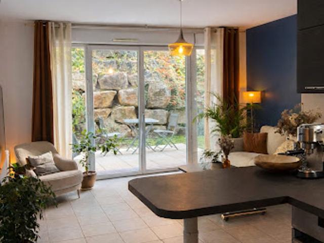 Vente Appartement 2 pièces 49.37 m2 Saint Cyr au Mont d'Or