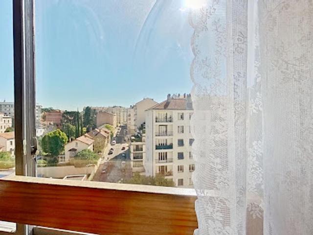 Vente Appartement 2 pièces 49.35 m2 Lyon 4ème