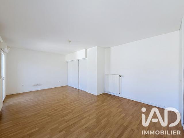 Vente Appartement 2 pièces 49 m2 Thorigny sur Marne