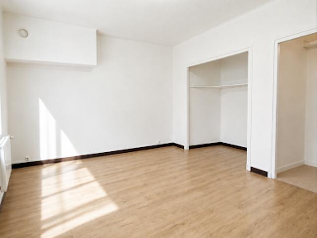 Vente Appartement 2 pièces 49 m2 Albigny sur Saône