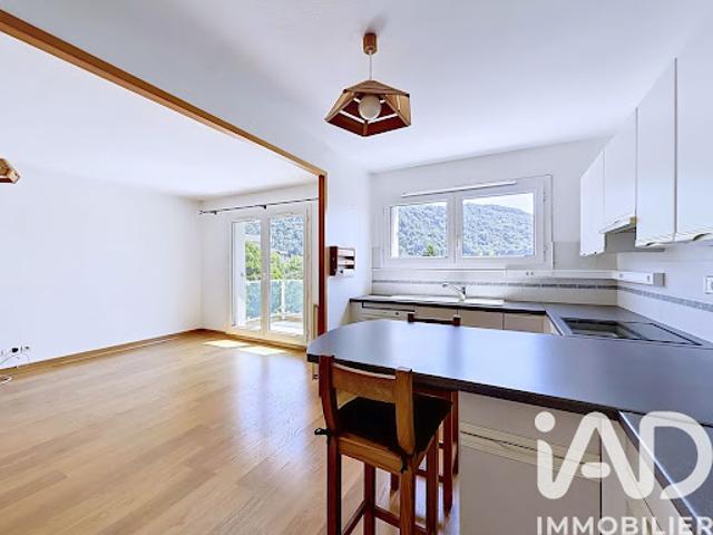 Vente Appartement 2 pièces 49 m2 Gieres