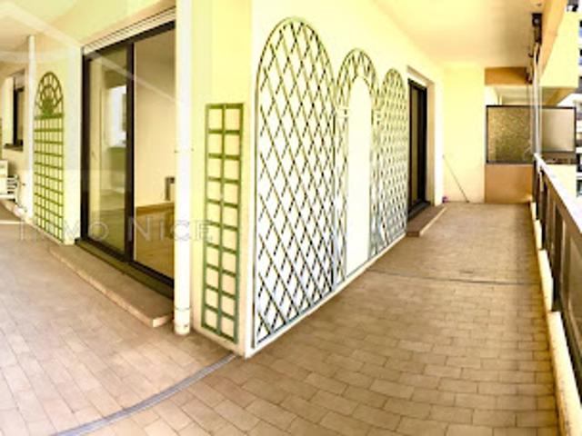 Vente Appartement 2 pièces 49 m2 Nice