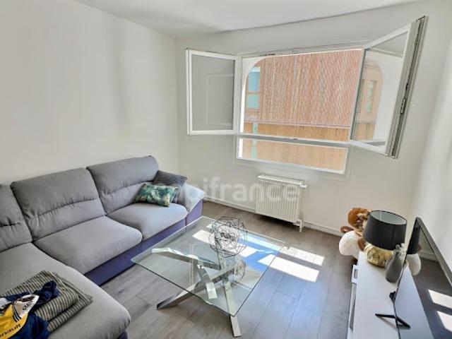 Vente Appartement 2 pièces 49 m2 Paris 20ème