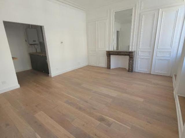Vente Appartement 2 pièces 53 m2 Lille