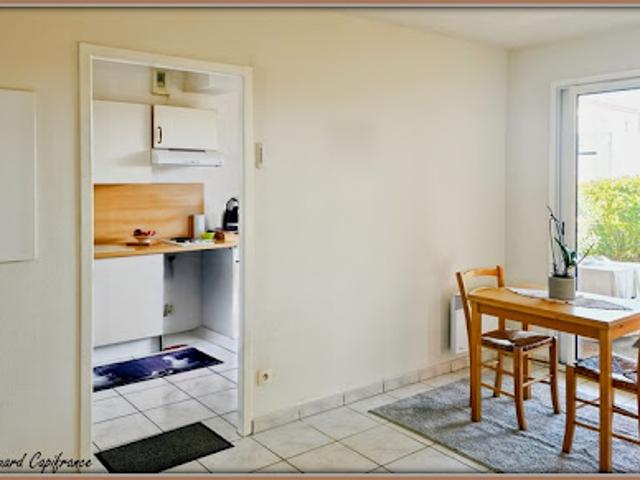 Vente Appartement 2 pièces 53 m2 Saint Jean d'Angély