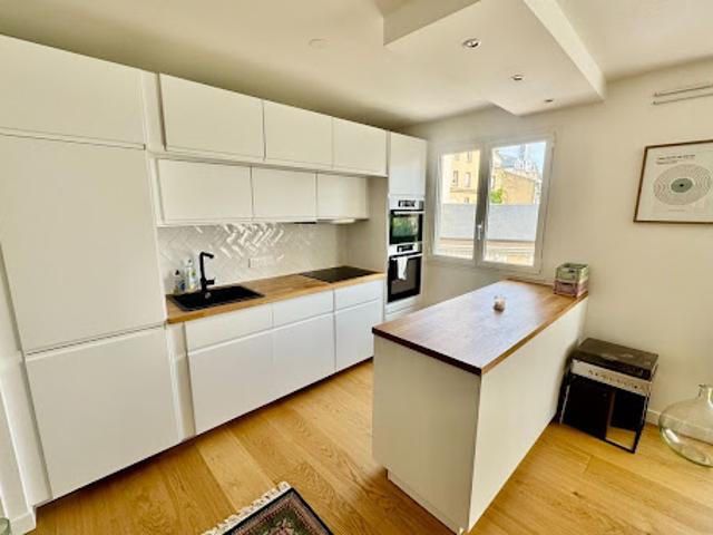 Vente Appartement 2 pièces 53 m2 Suresnes