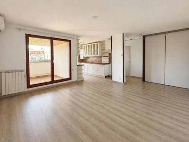 Vente Appartement 2 pièces 50.84 m2 Hyeres