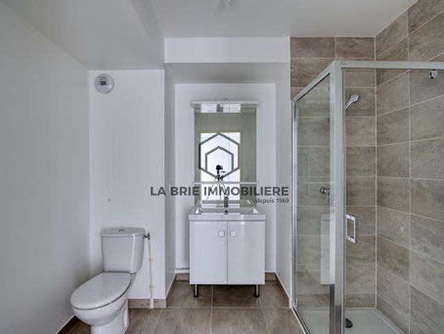 Vente Appartement 2 pièces 50.03 m2 Chennevieres sur marne