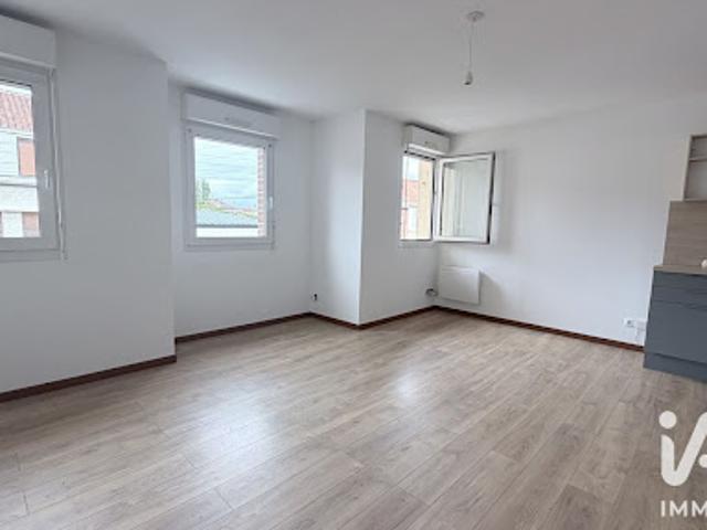 Vente Appartement 2 pièces 50 m2 Douai