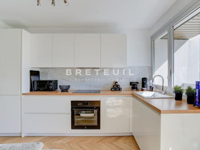 Vente Appartement 2 pièces 51.5 m2 Paris 16ème