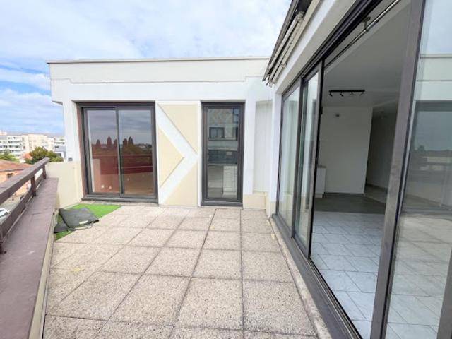 Vente Appartement 2 pièces 51.8 m2 Neuilly sur Marne