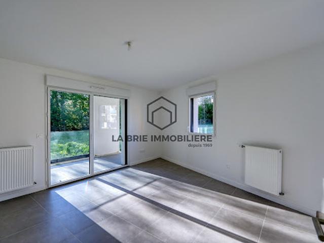Vente Appartement 2 pièces 51.99 m2 Rubelles
