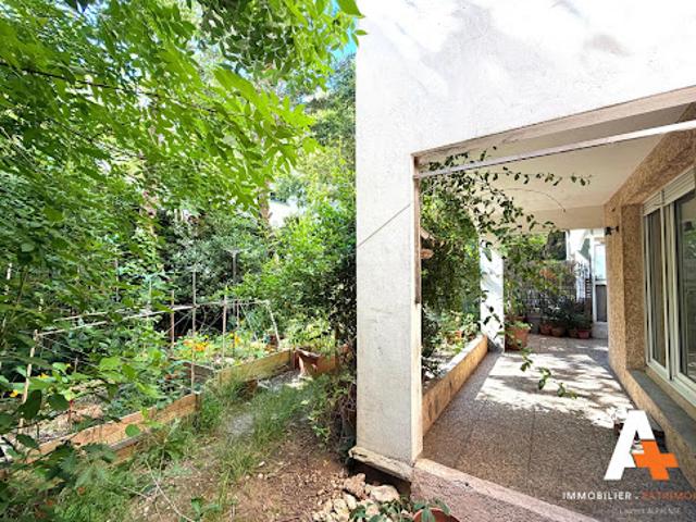 Vente Appartement 2 pièces 51.06 m2 Marseille 10ème