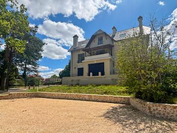 Vente Appartement 2 pièces 51.2 m2 Montfort l'Amaury
