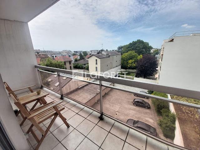 Vente Appartement 2 pièces 51 m2 Villemomble