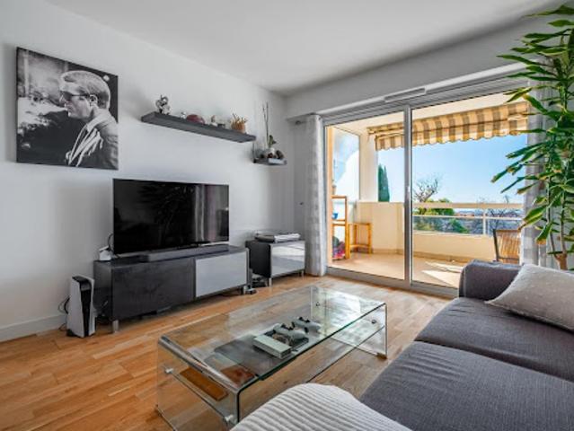 Vente Appartement 2 pièces 51 m2 Nice