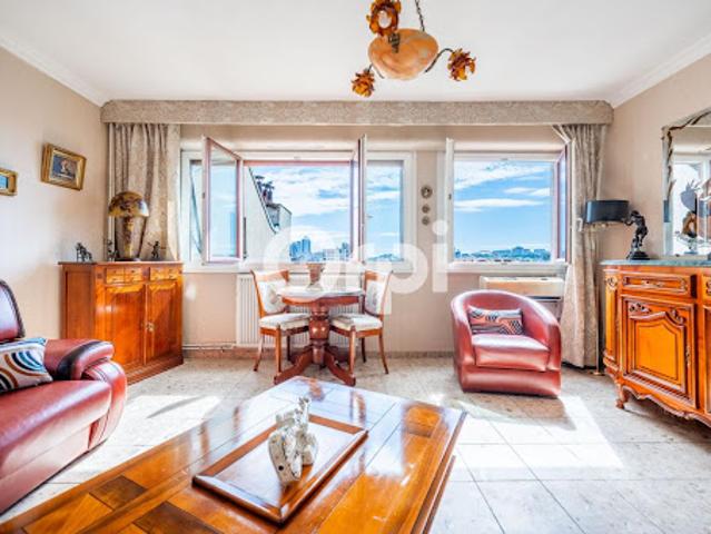 Vente Appartement 2 pièces 51 m2 Paris 18ème
