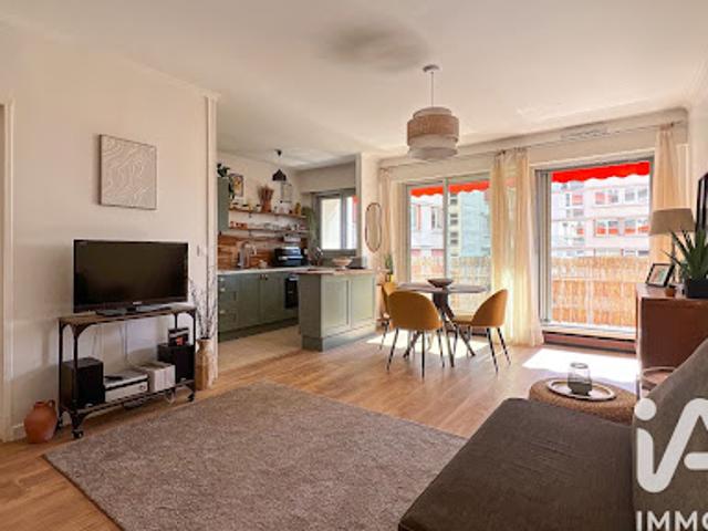 Vente Appartement 2 pièces 51 m2 Paris 19ème