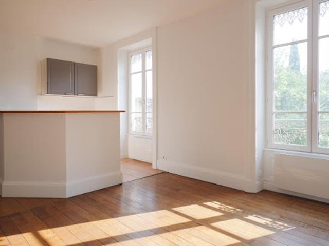 Vente Appartement 2 pièces 52.85 m2 Lyon 9ème