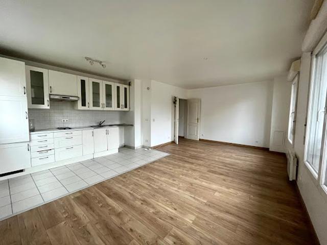 Vente Appartement 2 pièces 52.9 m2 Colombes