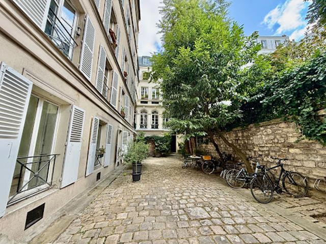 Vente Appartement 2 pièces 52.29 m2 Paris 9ème