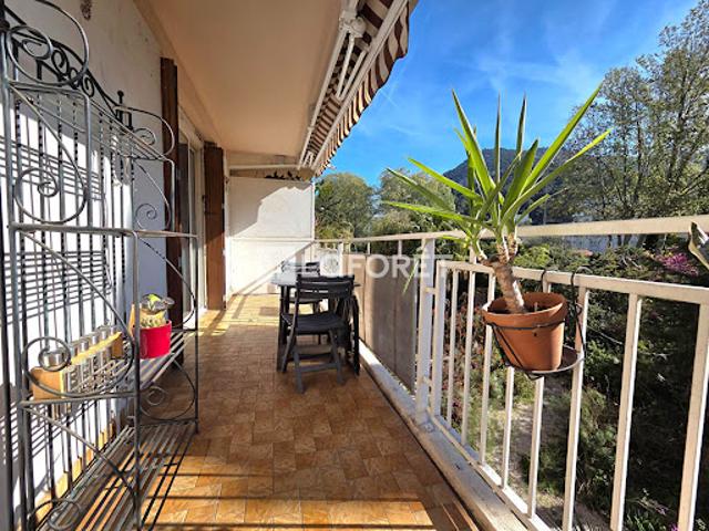 Vente Appartement 2 pièces 52 m2 Toulon