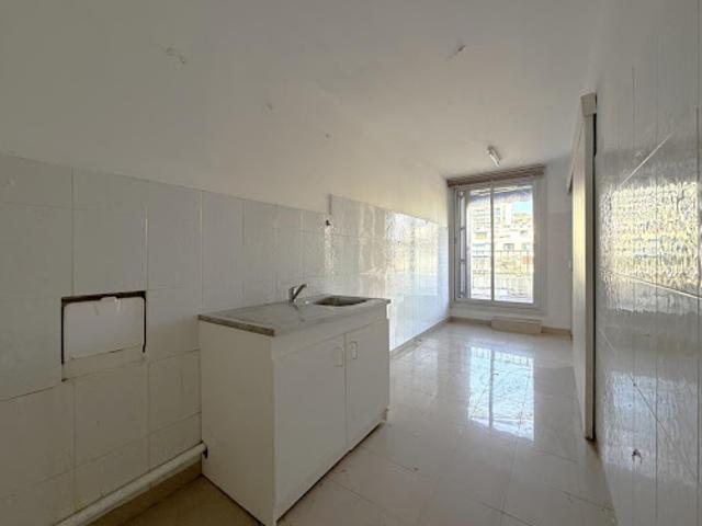 Vente Appartement 2 pièces 52.24 m2 Marseille 9ème