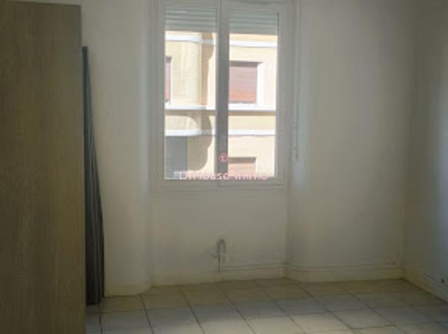 Vente Appartement 2 pièces 57.37 m2 Marseille 3ème