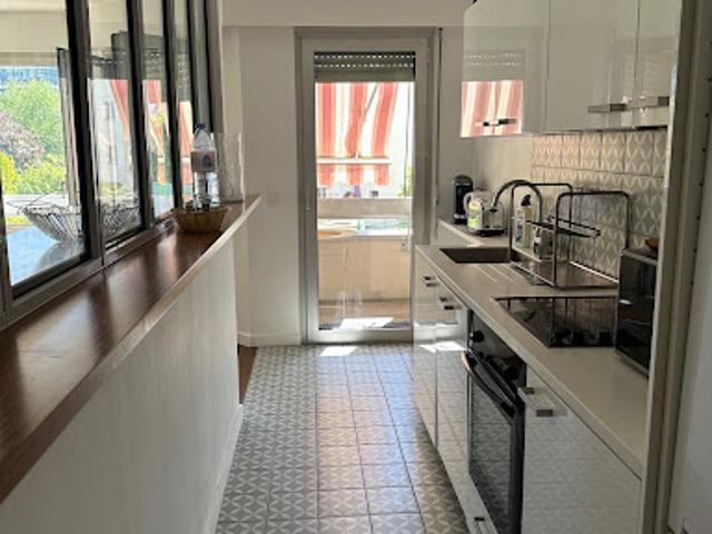 Vente Appartement 2 pièces 57 m2 Courbevoie