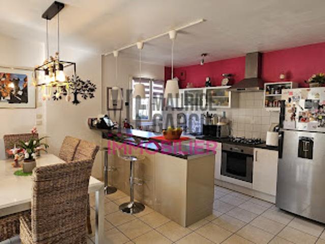 Vente Appartement 2 pièces 57 m2 L'Isle sur la Sorgue