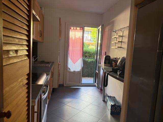 Vente Appartement 2 pièces 57 m2 Marseille 12ème