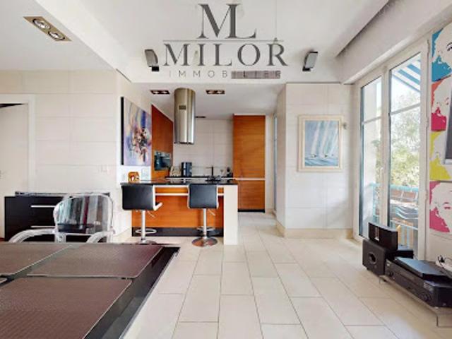 Vente Appartement 2 pièces 57 m2 Nice