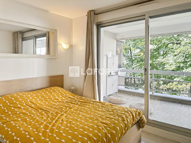 Vente Appartement 2 pièces 54.5 m2 Paris 16ème