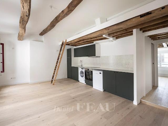 Vente Appartement 2 pièces 54.1 m2 Paris 3ème