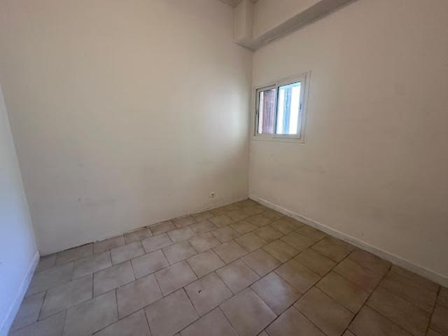 Vente Appartement 2 pièces 54.1 m2 Toulon